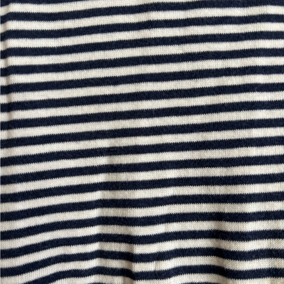 Eddie Bauer Navy and White Striped Tee - Picture 6 of 6